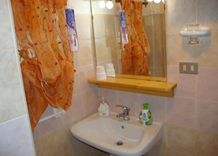 La Casetta Dei Sogni D'oro Panzió 3*